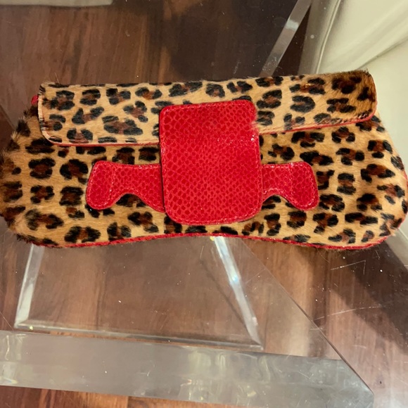 Pink Moon Cheetah skin with red leather clutch - Picture 1 of 4
